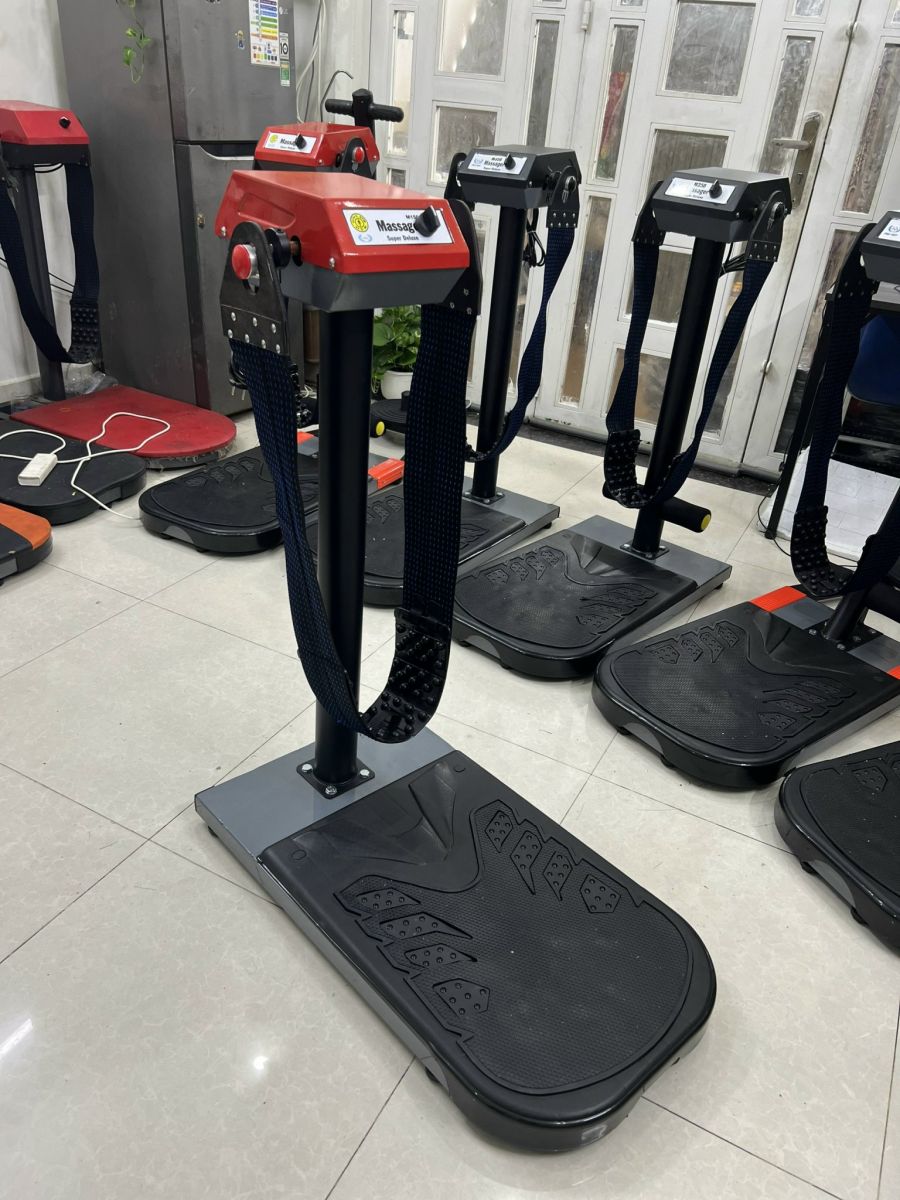 máy massage bụng đứng m150
