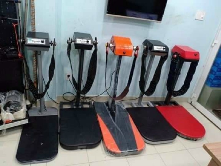 Máy massage bụng đứng